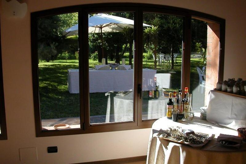 Hotel San Francesco Budrio  Buitenkant foto